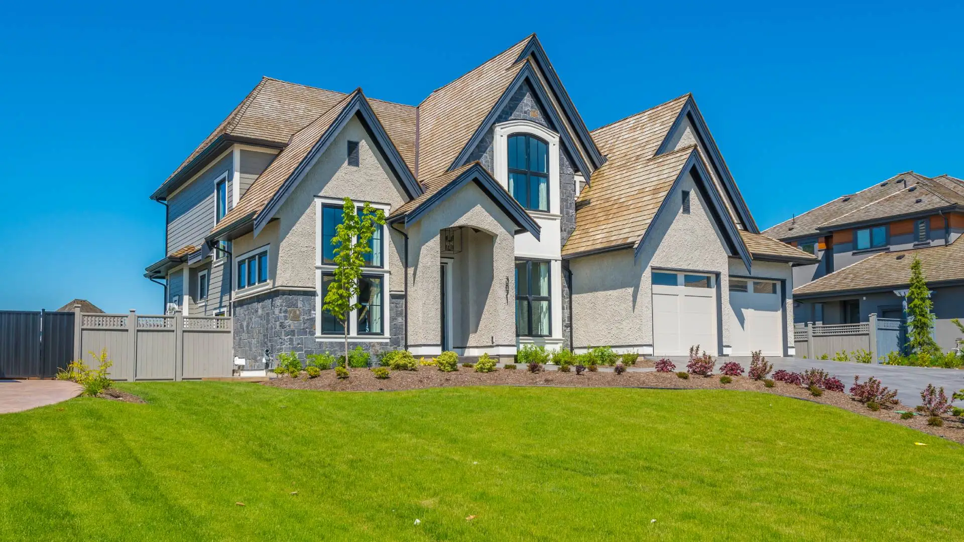 Vibrant green lawn in Fort Worth Texas